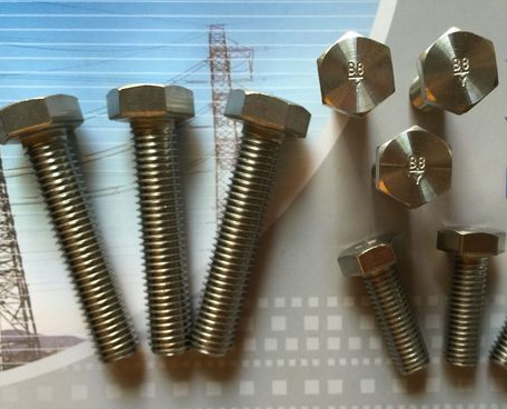 Stainless steel A193 B8 Class 2 bolts for heavy construction projects - corrosion-resistant fasteners trusted by Canadian bridge and high-rise builders